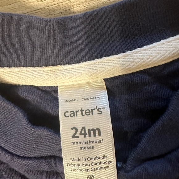 3 piece Carter’s outfit. Sweater, onesie, and pants in 24 months - Picture 2 of 3